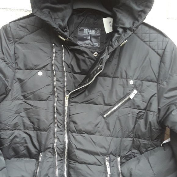 NWT. SIZE M. REPAIR men's hooded puffer jacket. - Picture 2 of 8